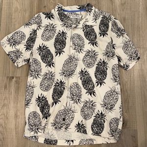 Men’s Tommy Bahama Hawaii shirt